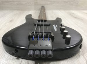 Washburn Force 42 Fretless