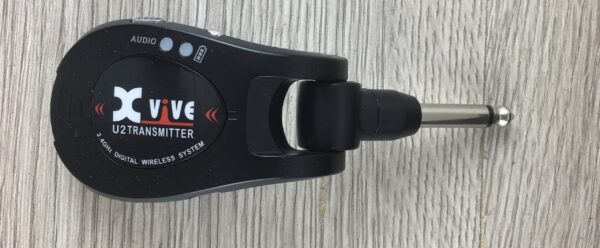 XVive U2 Carbon sistema di trasmissione audio per chitarra e basso