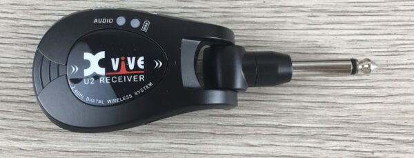 XVive U2 Carbon sistema di trasmissione audio per chitarra e basso