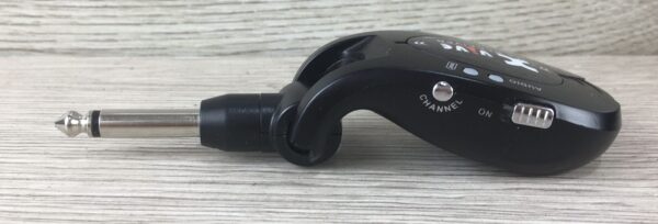 XVive U2 Carbon sistema di trasmissione audio per chitarra e basso