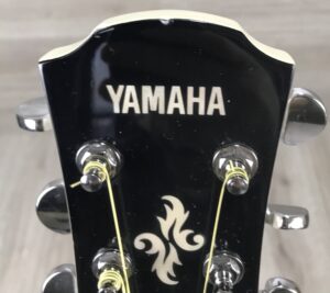 Yamaha Apx 600 White