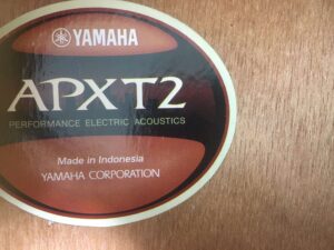 Yamaha APX T2 Red Sunburst