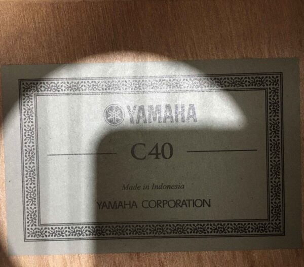 Yamaha C40