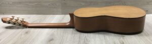 Yamaha C40 M