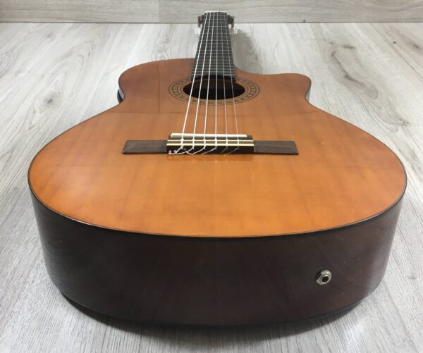 Yamaha CG-110 CE