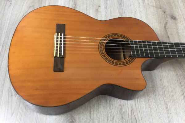 Yamaha CG-110 CE