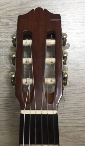 Yamaha CG-110 CE