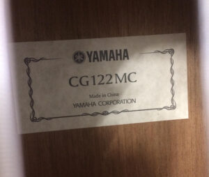 Yamaha CG122MC