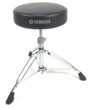 Yamaha DS-840 sgabello