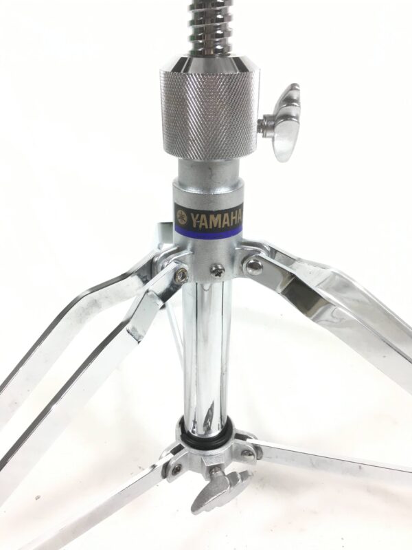 Yamaha DS-840 sgabello