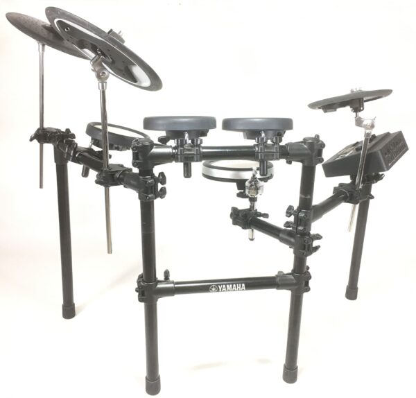 Yamaha DTX 700