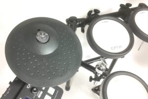 Yamaha DTX 700