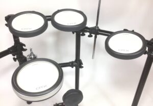 Yamaha DTX 700