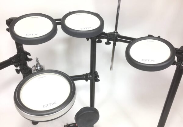 Yamaha DTX 700
