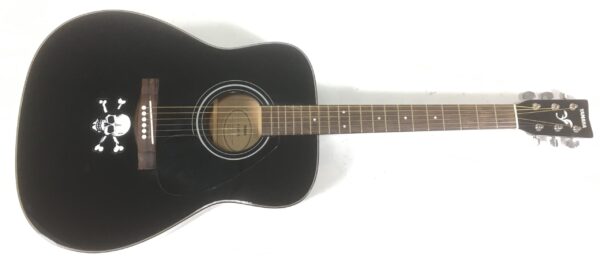 Yamaha F340 Black