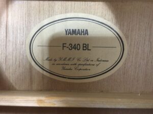 Yamaha F340 Black
