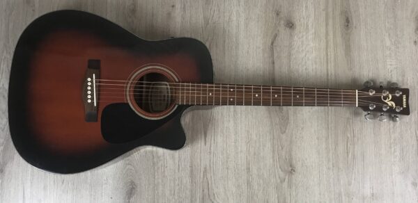Yamaha FGX-412C Vintage Sunburst