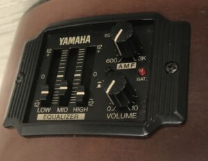 Yamaha FGX-412C Vintage Sunburst