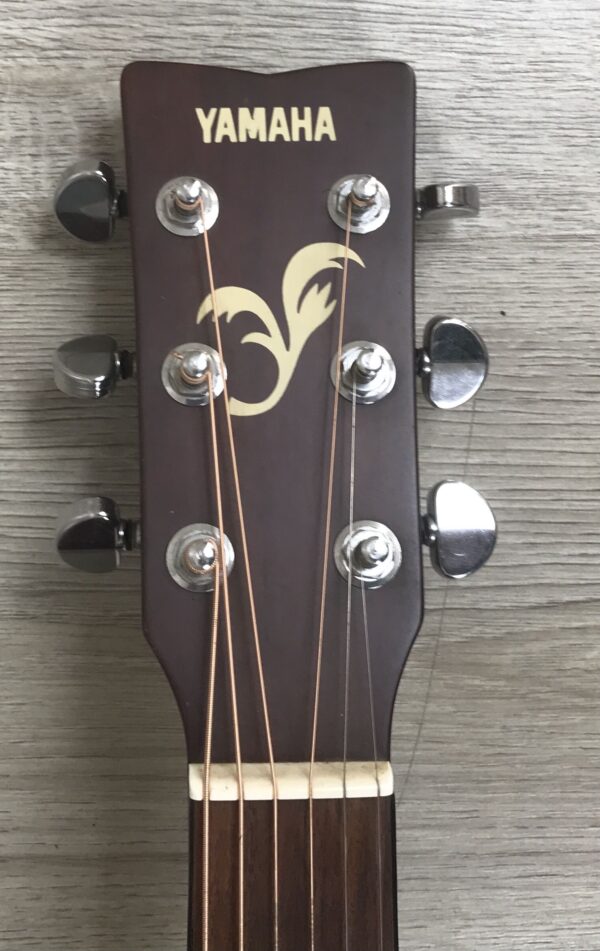Yamaha FGX-412C Vintage Sunburst