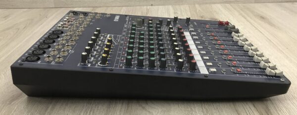 Yamaha MG124CX