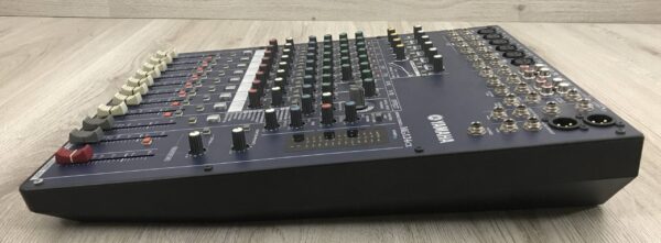 Yamaha MG124CX