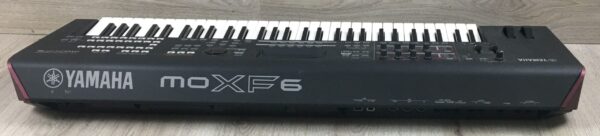 Yamaha MOXF 6