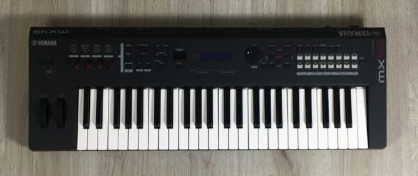 Yamaha MX49 II Black