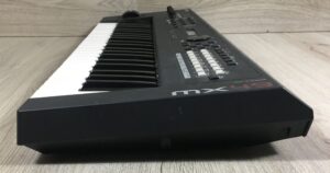 Yamaha MX49 II Black