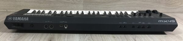 Yamaha MX49 II Black