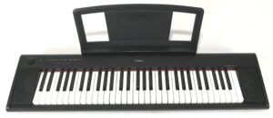 Yamaha NP-11 Piaggero