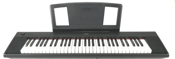 Yamaha NP-11 Piaggero