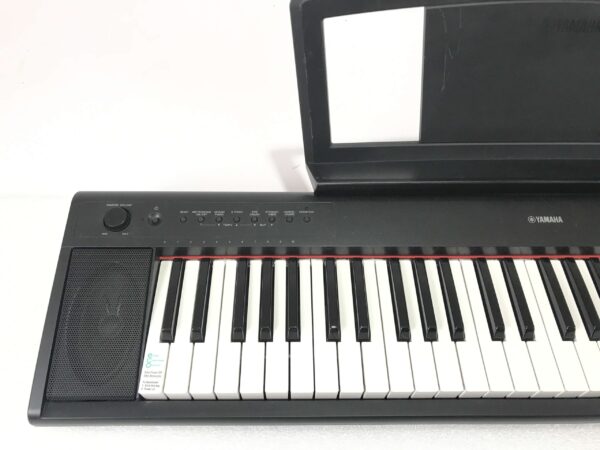 Yamaha NP-11 Piaggero
