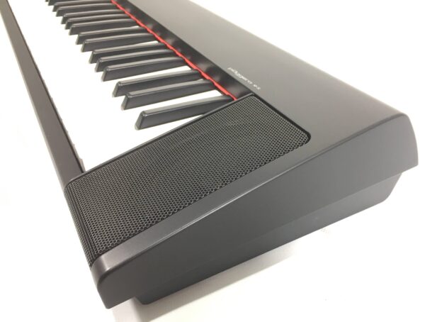 Yamaha NP32B Piaggero con custodia e pedale