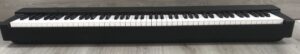 Yamaha P-225