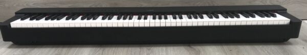 Yamaha P-225