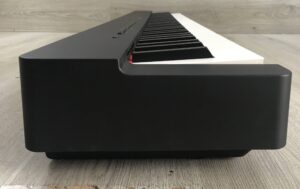 Yamaha P-225