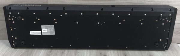 Yamaha P-525 B