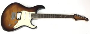 Yamaha Pacifica 212 VFM Tobacco Brown Sunburst