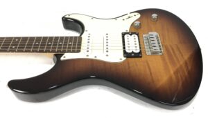 Yamaha Pacifica 212 VFM Tobacco Brown Sunburst