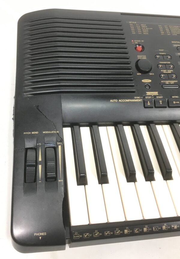 Yamaha PSR 730 con custodia e manuale