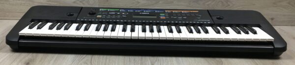 Yamaha PSR-E253