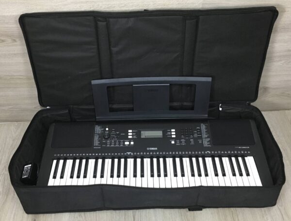 Yamaha PSR E363 con custodia