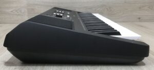 Yamaha PSR E363 con custodia