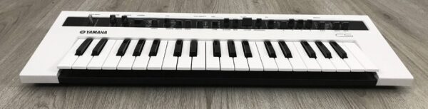 Yamaha Reface CS