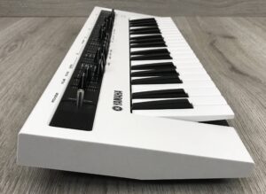 Yamaha Reface CS