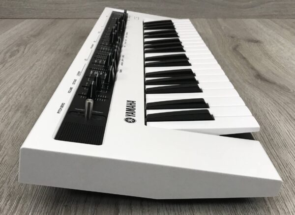 Yamaha Reface CS