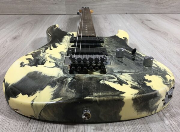 Yamaha RGX 321