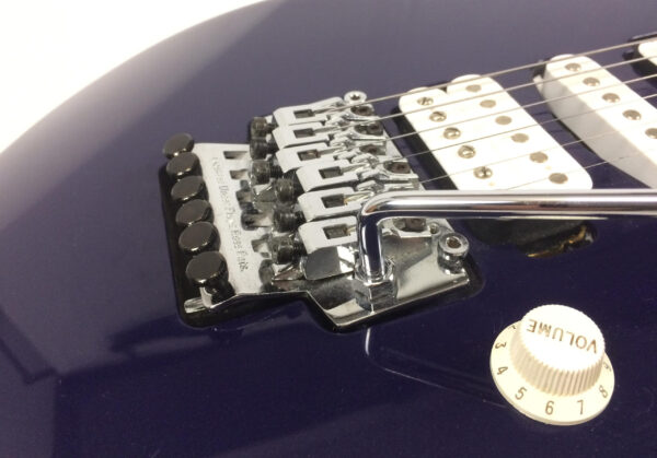 Yamaha RGX421DM con custodia rigida