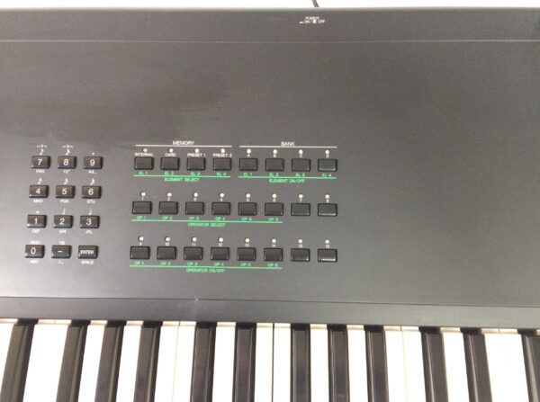 Yamaha SY99