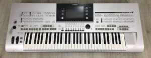 Yamaha Tyros 4